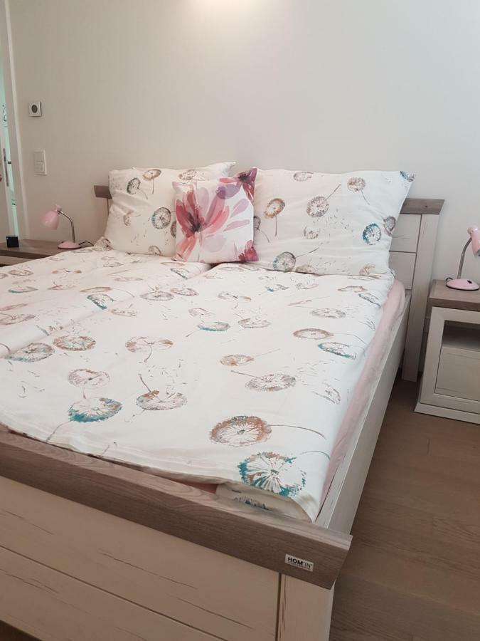 Central Family-Friendly Apt In Відень Екстер'єр фото