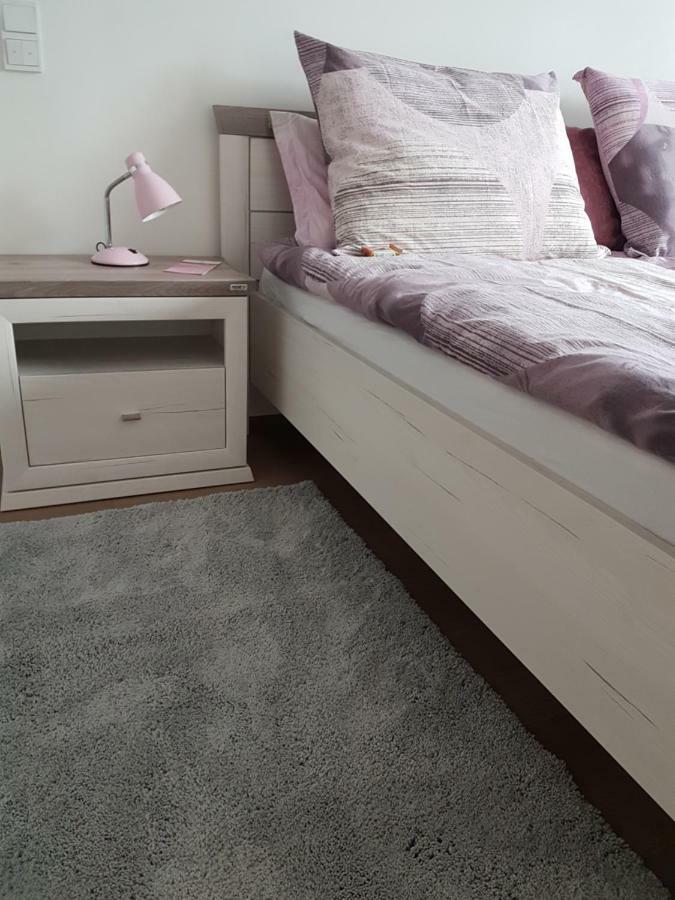 Central Family-Friendly Apt In Відень Екстер'єр фото