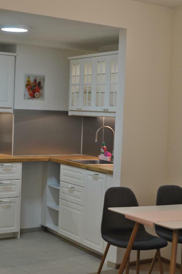 Central Family-Friendly Apt In Відень Екстер'єр фото